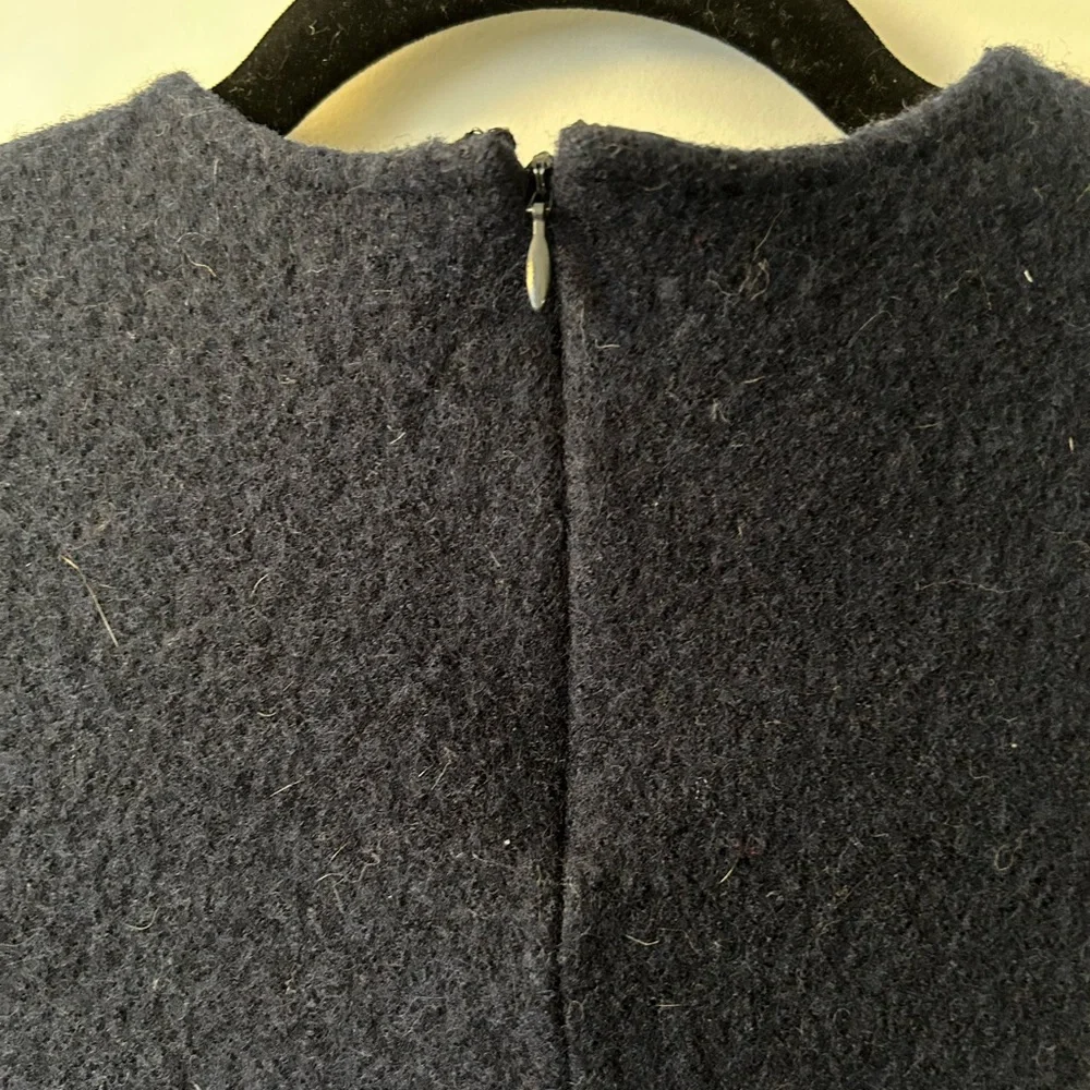 COS Indigo Wool Sleeveless Cropped Top - Picture 4 of 9